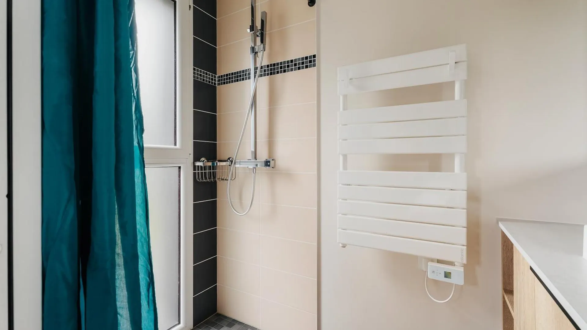 Villa De Standing Piscine 10 Pers Bruz