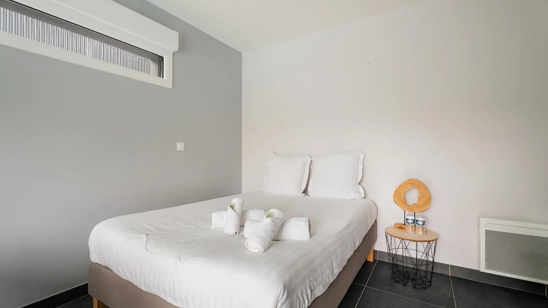Villa De Standing Piscine 10 Pers Bruz