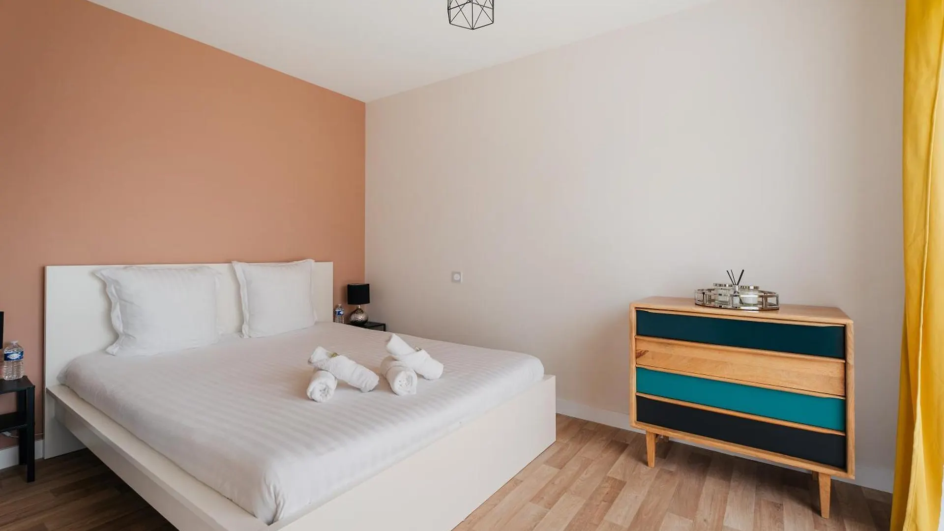 Villa De Standing Piscine 10 Pers Bruz 0*,  France